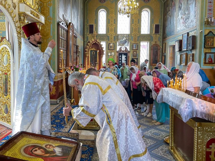 Троїцька батьківська субота (ФОТО) | Фото 8