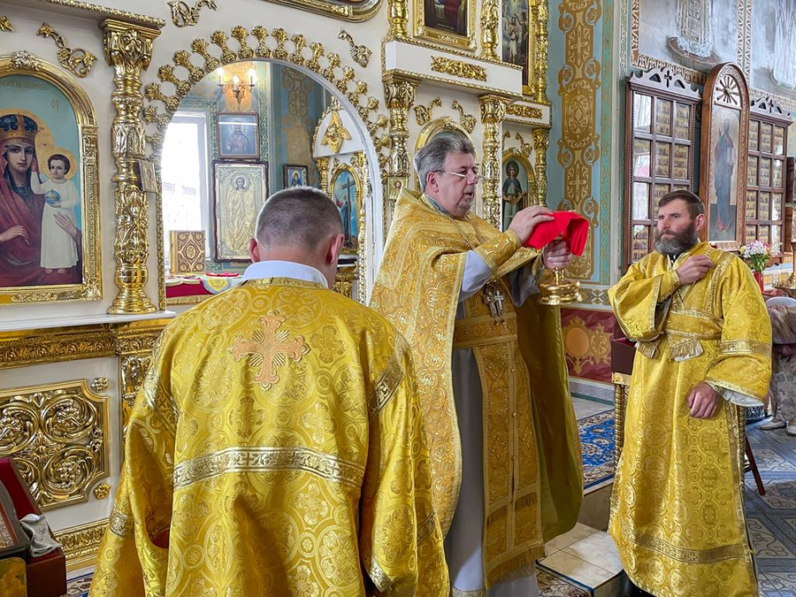Неділя 1-а після П'ятидесятниці. Собор всіх святих (ФОТО) | Фото 30