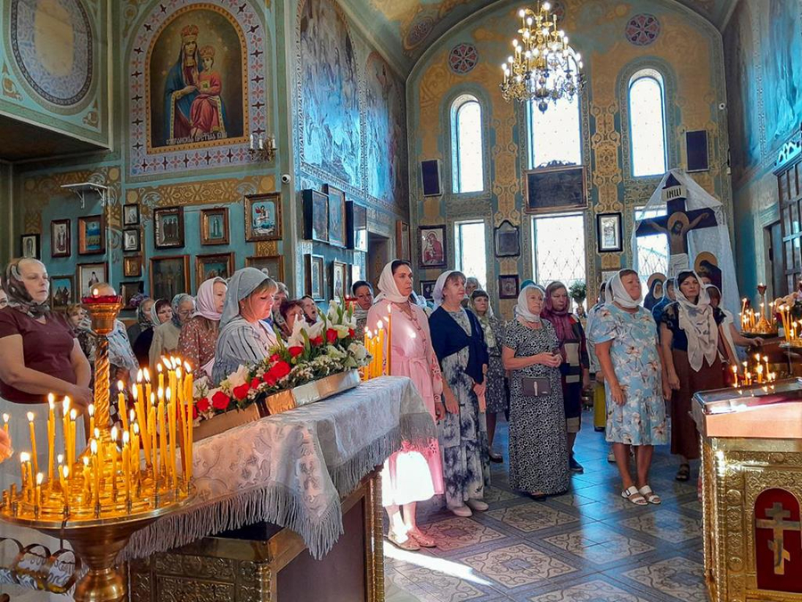 ПРЕОБРАЖЕННЯ ГОСПОДА БОГА І СПАСА НАШОГО IІСУСА ХРИСТА (ФОТО) | Фото 9