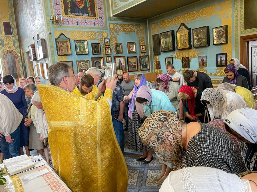 Неділя 1-а після П'ятидесятниці. Собор всіх святих (ФОТО) | Фото 46