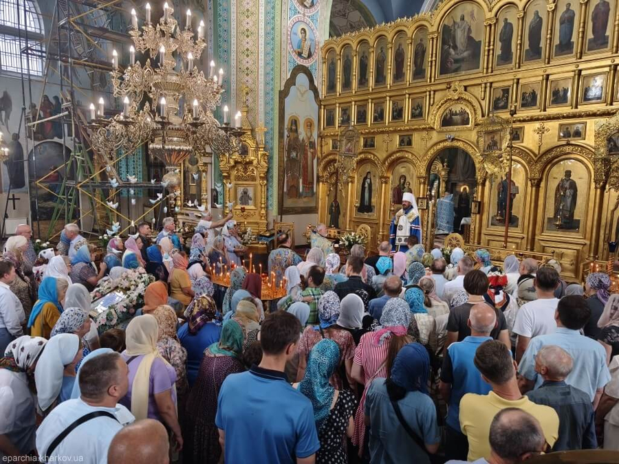 Престольне свято у Свято-Казанському храмі міста Харкова (ФОТО) | Фото 13