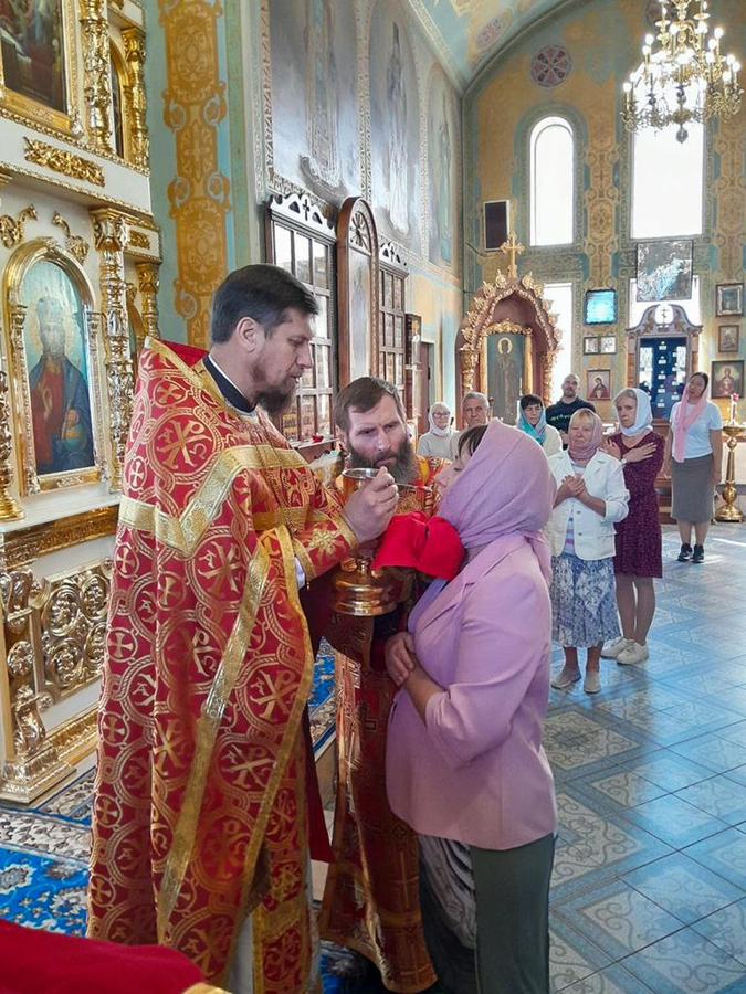 Усікновення Чесної Глави святого славного пророка, Предтечі і Хрестителя Господнього Іоанна (ФОТО) | Фото 25