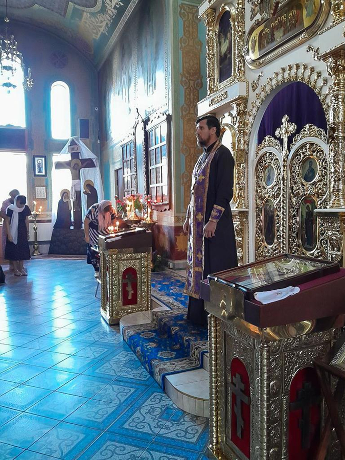 Винесення Чесних Древ Животворящого Хреста Господнього (Вечірнє богослужіння, ФОТО) | Фото 19