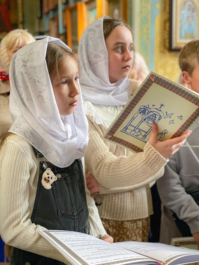Неділя 1-а після П'ятидесятниці. Собор всіх святих (ФОТО) | Фото 39