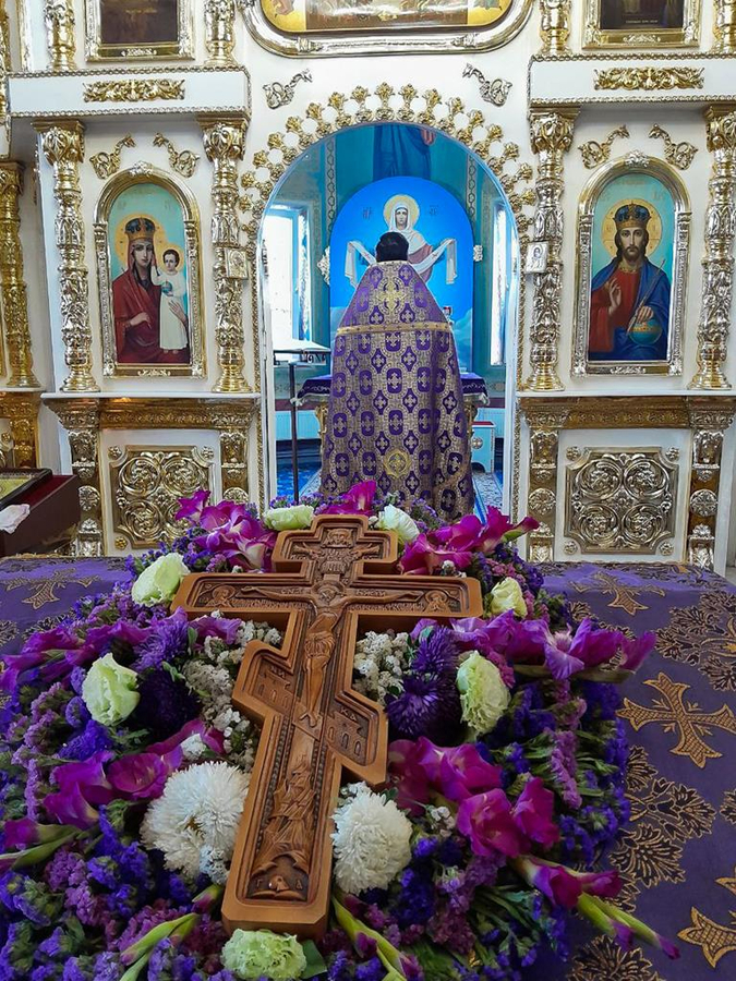 Винесення Чесних Древ Животворящого Хреста Господнього (Вечірнє богослужіння, ФОТО) | Фото 15