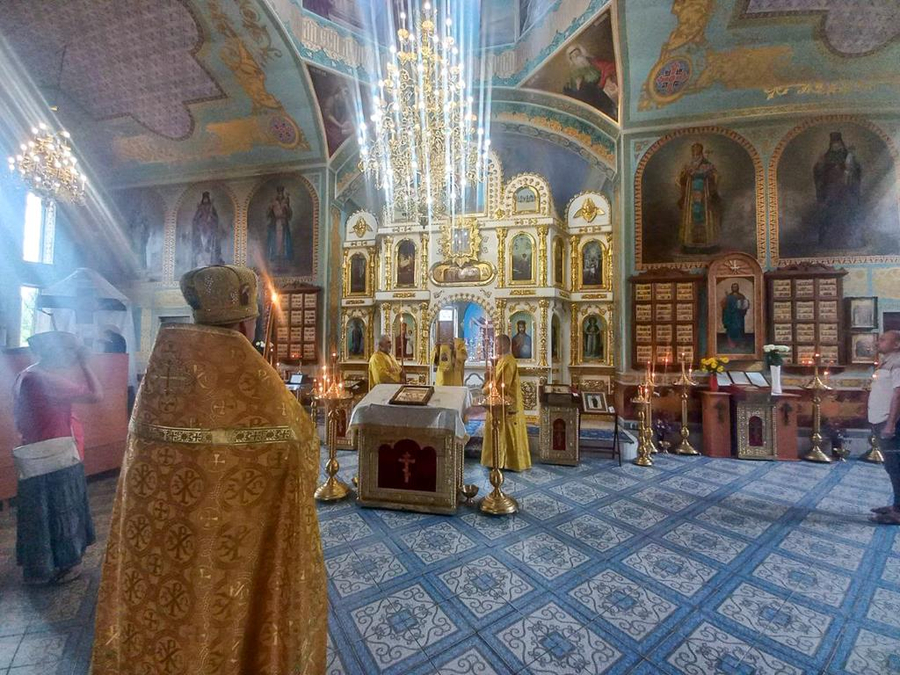 Неділя 7-а після П'ятидесятниці (Вечірнє богослужіння, ФОТО) | Фото 12