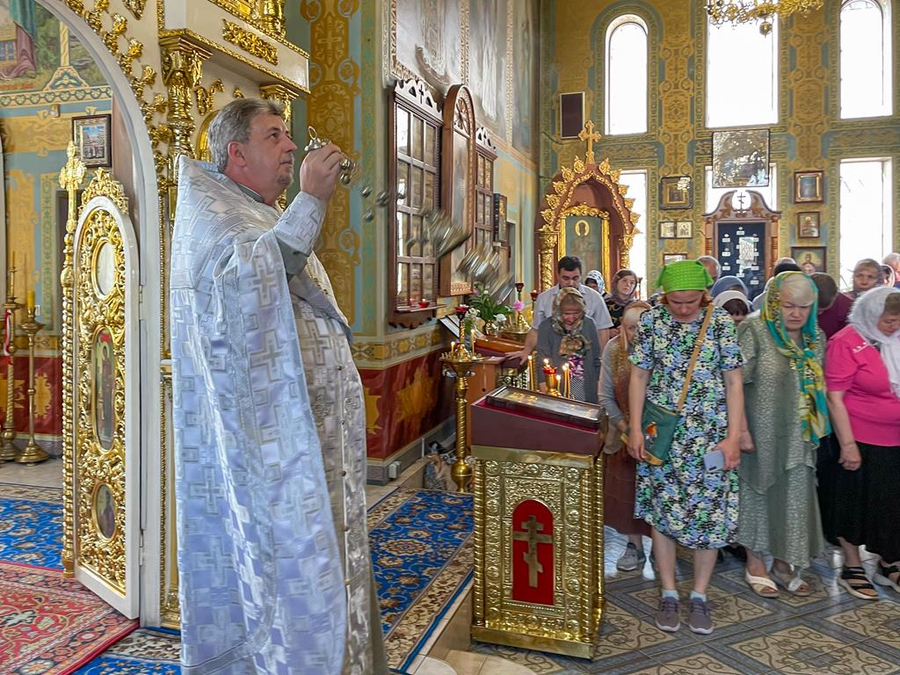 Троїцька батьківська субота (ФОТО) | Фото 29