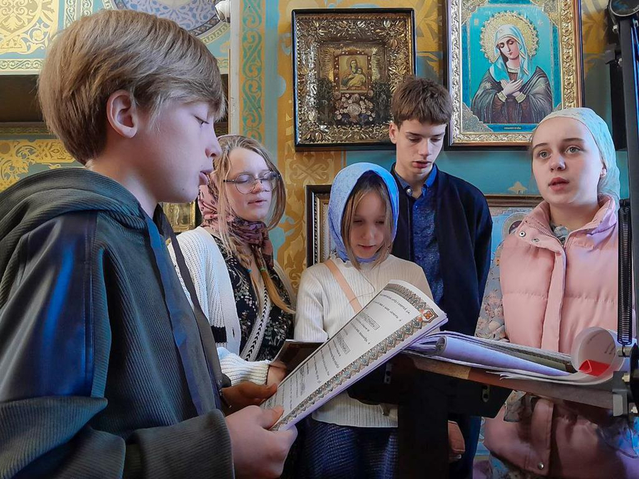 Різдво Пресвятої Владичиці нашої Богородиці і Приснодіви Марії (ФОТО) | Фото 16