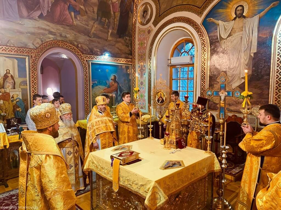 Престольне свято у Свято-Миколаївському храмі селища Жихор (ФОТО) | Фото 10