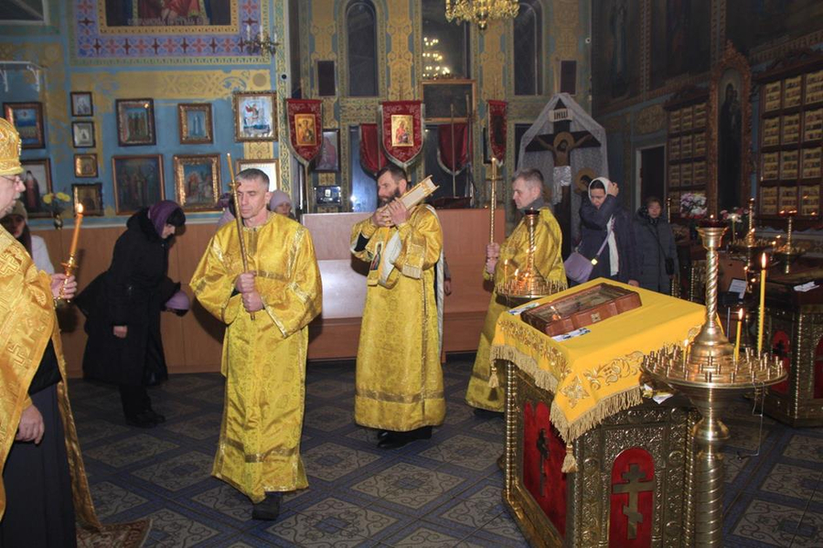 Неділя 29-а після П'ятидесятниці (Вечірнє богослужіння, ФОТО) | Фото 18