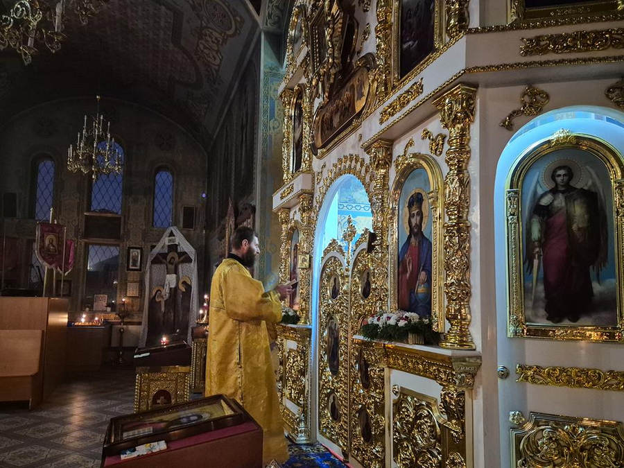 Неділя 28-а після П'ятидесятниці (Вечірнє богослужіння, ФОТО) | Фото 14