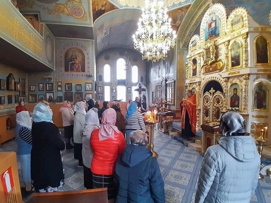 Молебень в день пам'яти святих мучениць Віри, Надії, Любові та матері їхньої Софії (ФОТО) | Фото 12
