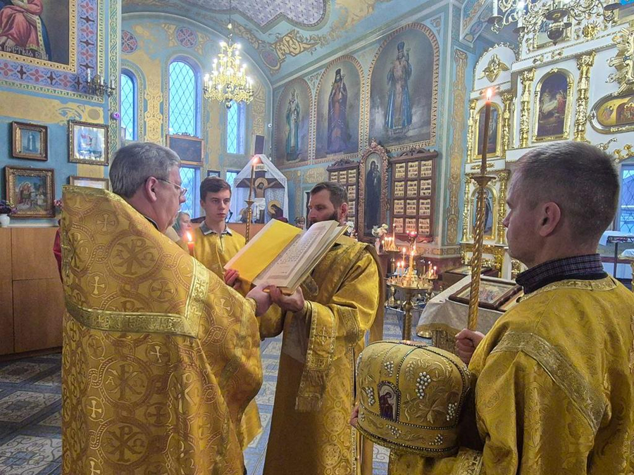 Неділя 18-а після П'ятидесятниці (Вечірнє богослужіння, ФОТО) | Фото 7