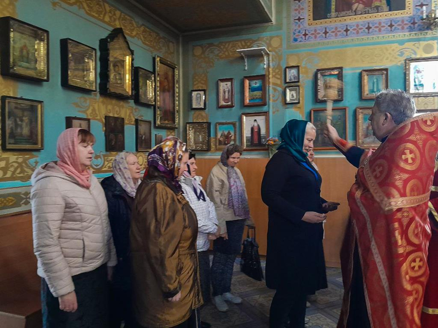 Молебень в день пам'яти святих мучениць Віри, Надії, Любові та матері їхньої Софії (ФОТО) | Фото 11