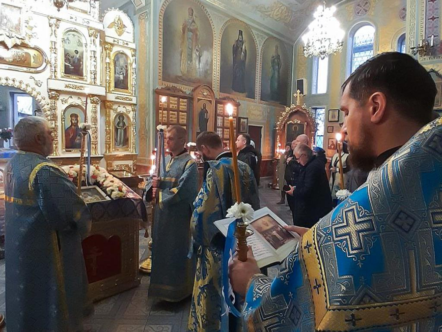 Покров Пресвятої Владичиці нашої Богородиці і Приснодіви Марії (Вечірнє богослужіння, ФОТО) | Фото 14