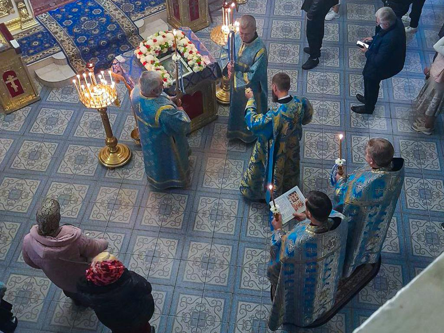 Покров Пресвятої Владичиці нашої Богородиці і Приснодіви Марії (Вечірнє богослужіння, ФОТО) | Фото 17