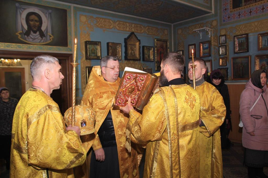 Неділя 29-а після П'ятидесятниці (Вечірнє богослужіння, ФОТО) | Фото 20