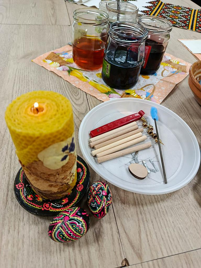 Майстер-клас з писанкарства (ФОТО) | Фото 2