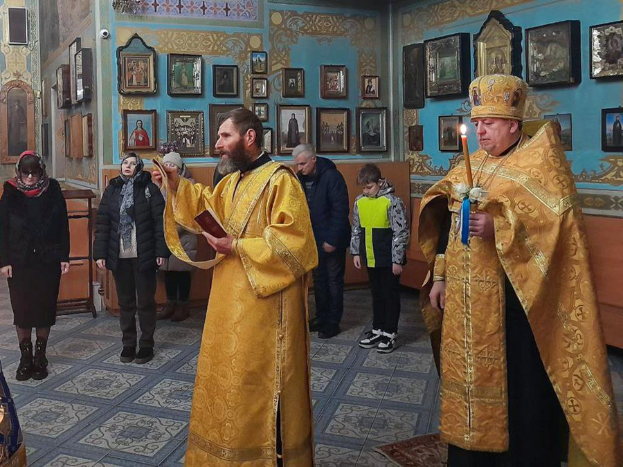 Неділя 26-а після П'ятидесятниці (Вечірнє богослужіння, ФОТО) | Фото 12