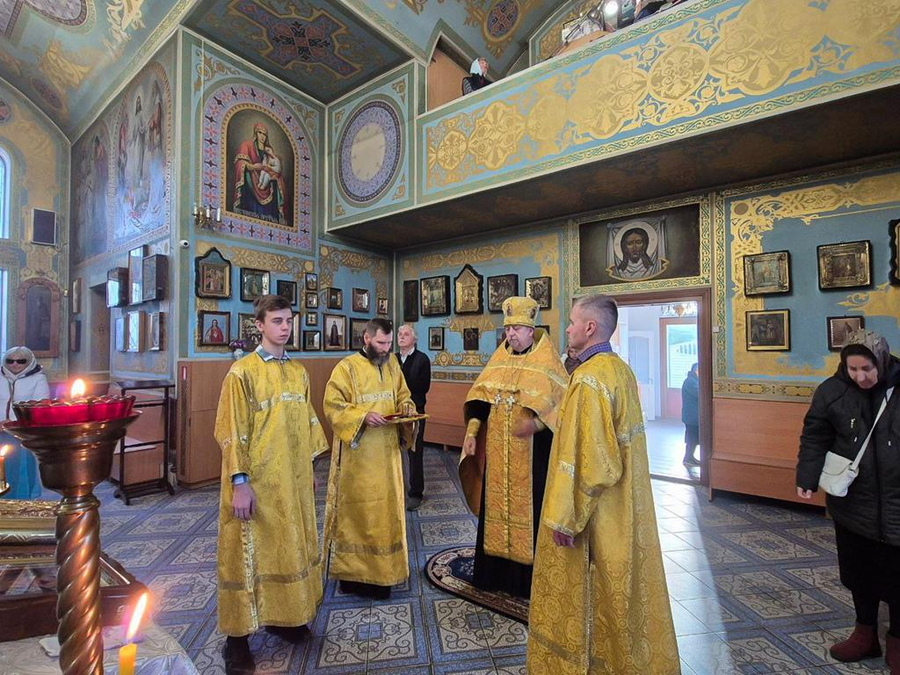 Неділя 17-а після П'ятидесятниці (Вечірнє богослужіння, ФОТО) | Фото 8