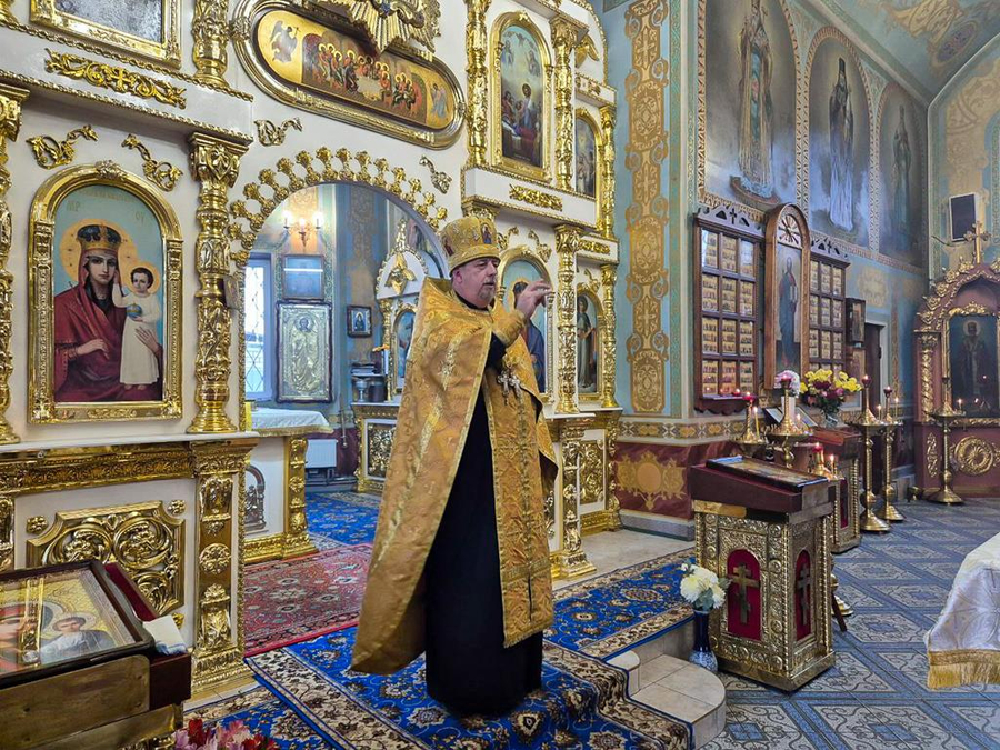 Неділя 17-а після П'ятидесятниці (Вечірнє богослужіння, ФОТО) | Фото 12