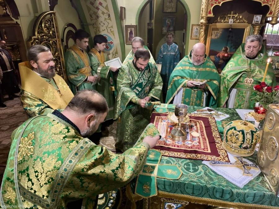 Престольне свято у храмі на честь 2000-ліття Різдва Христового (ФОТО) | Фото 13
