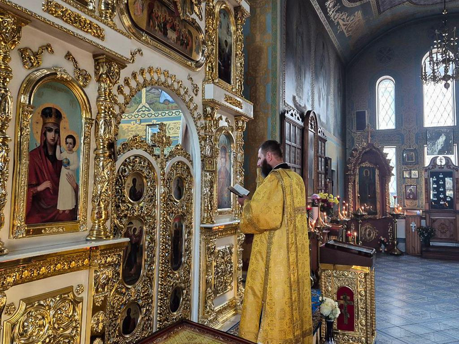 Неділя 17-а після П'ятидесятниці (Вечірнє богослужіння, ФОТО) | Фото 10
