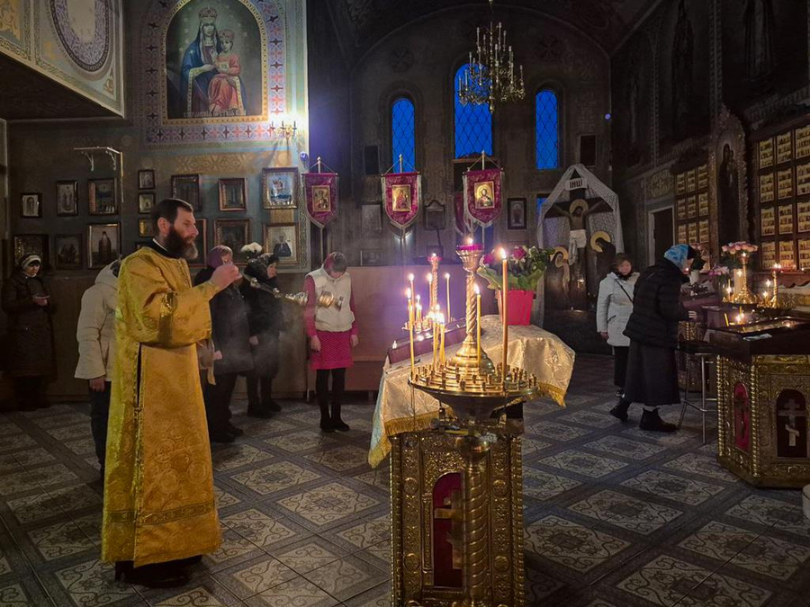 Неділя 25-а після П'ятидесятниці (Вечірнє богослужіння, ФОТО) | Фото 5