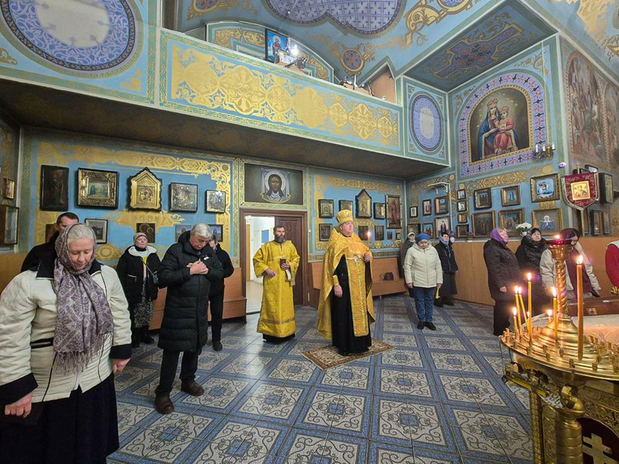 Неділя 25-а після П'ятидесятниці (Вечірнє богослужіння, ФОТО) | Фото 11