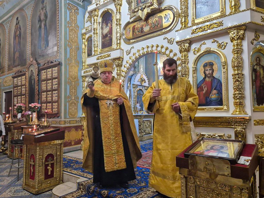 Неділя 25-а після П'ятидесятниці (Вечірнє богослужіння, ФОТО) | Фото 3