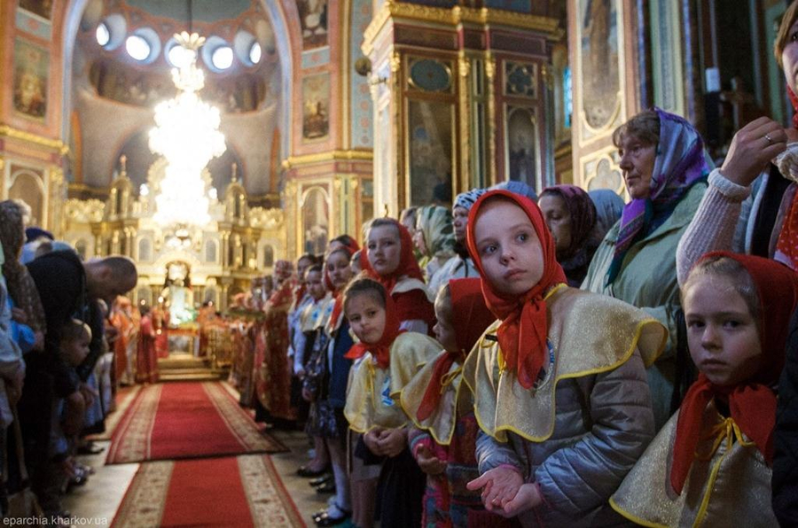 В Харькове состоялся крестный ход ко Дню защиты детей (ФОТО) | Фото 2