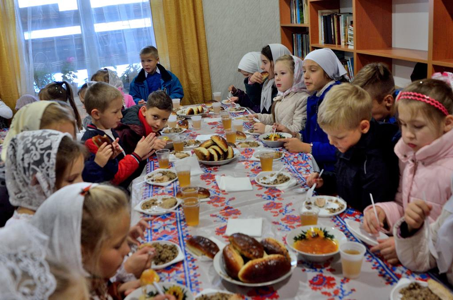 Поздравление Воскресной школы с праздником Покрова (ФОТО) | Фото 14