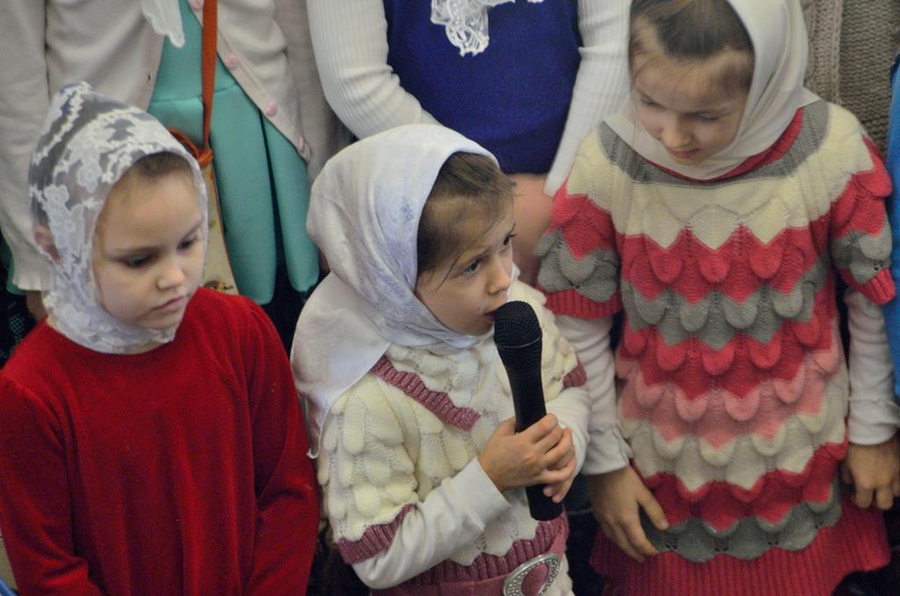 Поздравление воскресной школы с Рождеством Христовым (ФОТО) | Фото 8