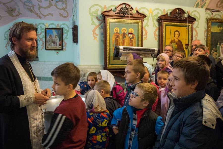 Воспитанники воскресной школы нашего храма посетили Благовещенский собор города Харькова | Фото 21