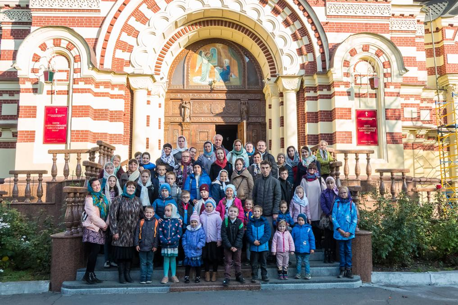 Воспитанники воскресной школы нашего храма посетили Благовещенский собор города Харькова | Фото 23