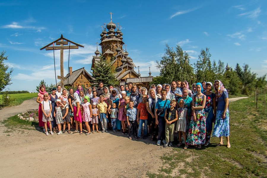 Прихожане нашего храма совершили паломничество по маршруту Адамовка−Святогорск−Изюм (+ ФОТО) | Фото 46