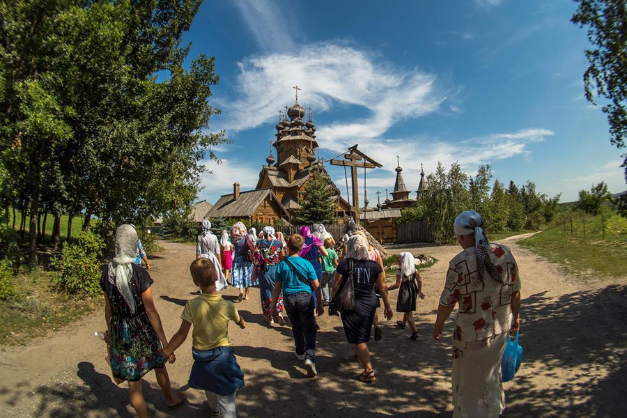 Прихожане нашего храма совершили паломничество по маршруту Адамовка−Святогорск−Изюм (+ ФОТО) | Фото 39