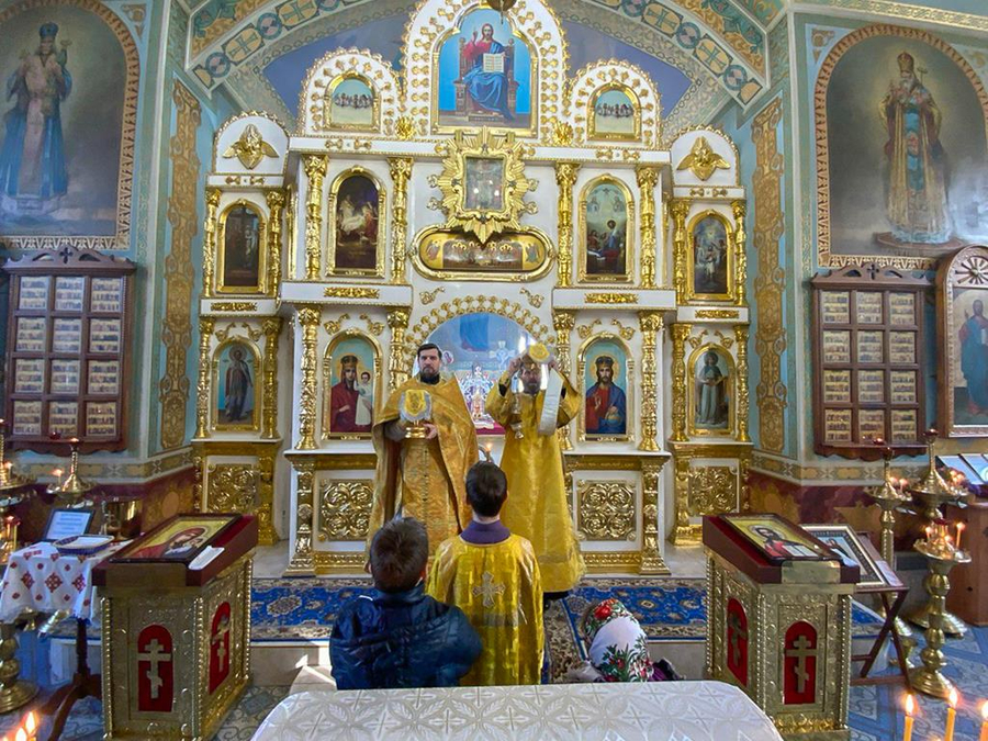 Собор вселенських вчителів і святителів Василія Великого, Григорія Богослова та Іоанна Златоуста (ФОТО) | Фото 12