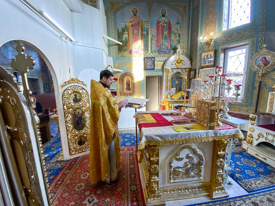 Собор вселенських вчителів і святителів Василія Великого, Григорія Богослова та Іоанна Златоуста (ФОТО) | Фото 6