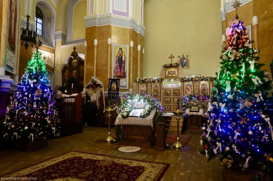Святкове богослужіння у Свято-Успенському соборі міста Харкова (ФОТО) | Фото 3