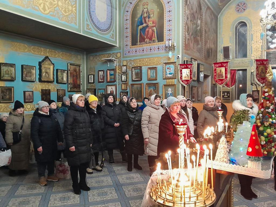 Святе Богоявлення. Хрещення Господа Бога і Спаса нашого Ісуса Христа (Вечірнє богослужіння, ФОТО) | Фото 16
