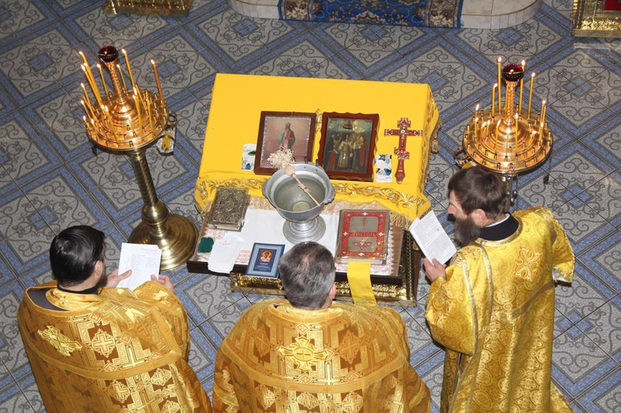 День пам'яті cвятителя Спиридона Триміфунтського (ФОТО) | Фото 11