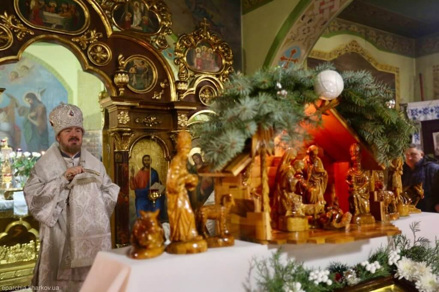 Святкове богослужіння в храмі на честь 2000-ліття Різдва Христового (ФОТО) | Фото 15