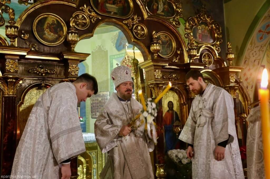 Святкове богослужіння в храмі на честь 2000-ліття Різдва Христового (ФОТО) | Фото 12