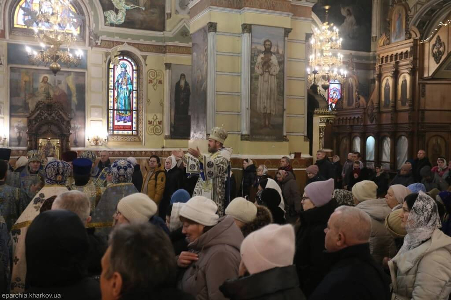 Святкове богослужіння у Свято-Покровському чоловічому монастирі міста Харкова (ФОТО) | Фото 5