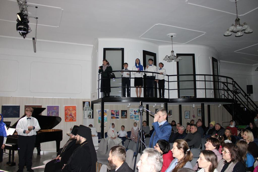 У Духовно-просвітницькому центрі «Фома» відбувся різдвяний концерт учнів недільної школи нашого храму (ФОТО + ВІДЕО) | Фото 22