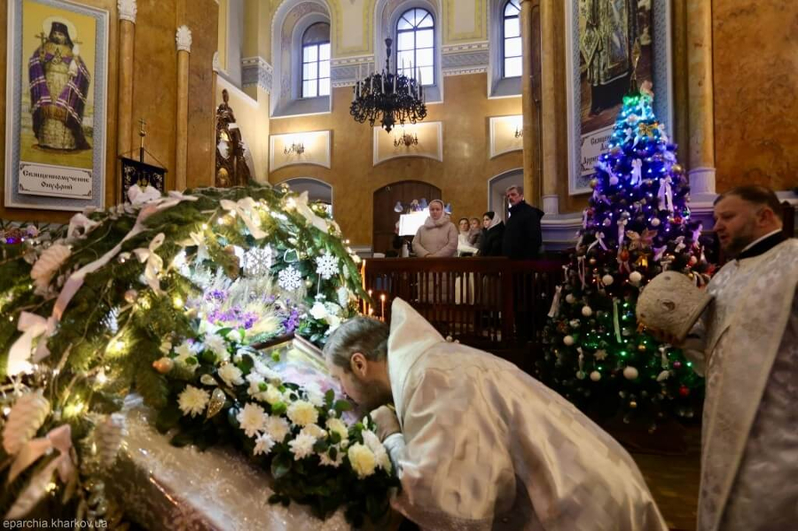 Святкове богослужіння у Свято-Успенському соборі міста Харкова (ФОТО) | Фото 14