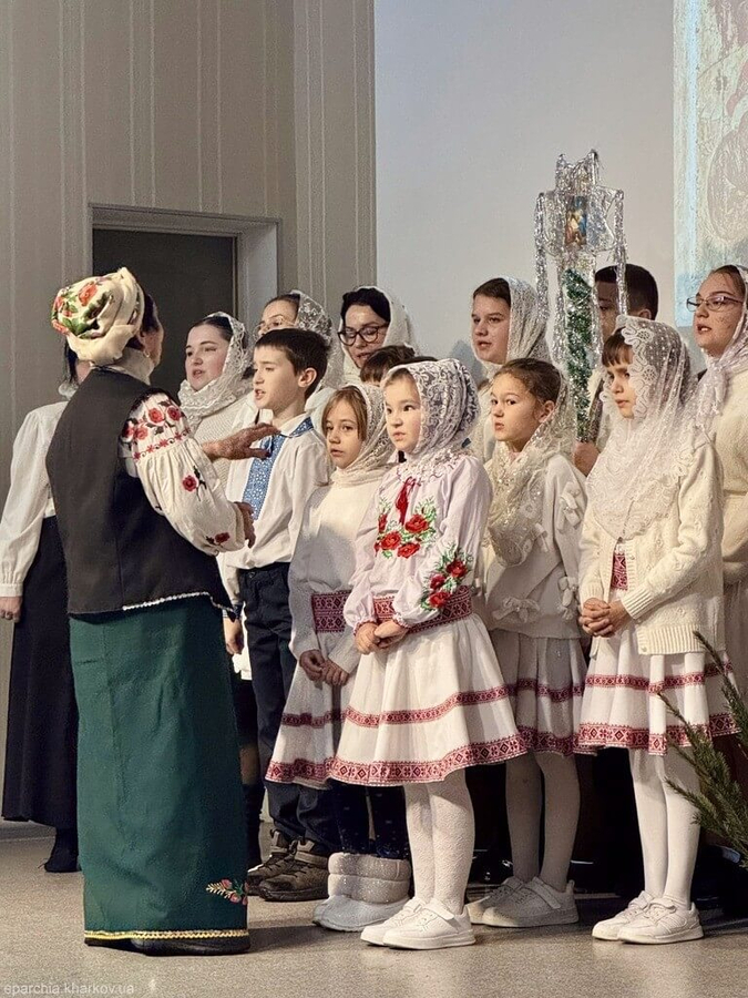 У духовно-просвітницькому центрі «Фома» відбувся різдвяний творчий вечір недільних шкіл (ФОТО) | Фото 9