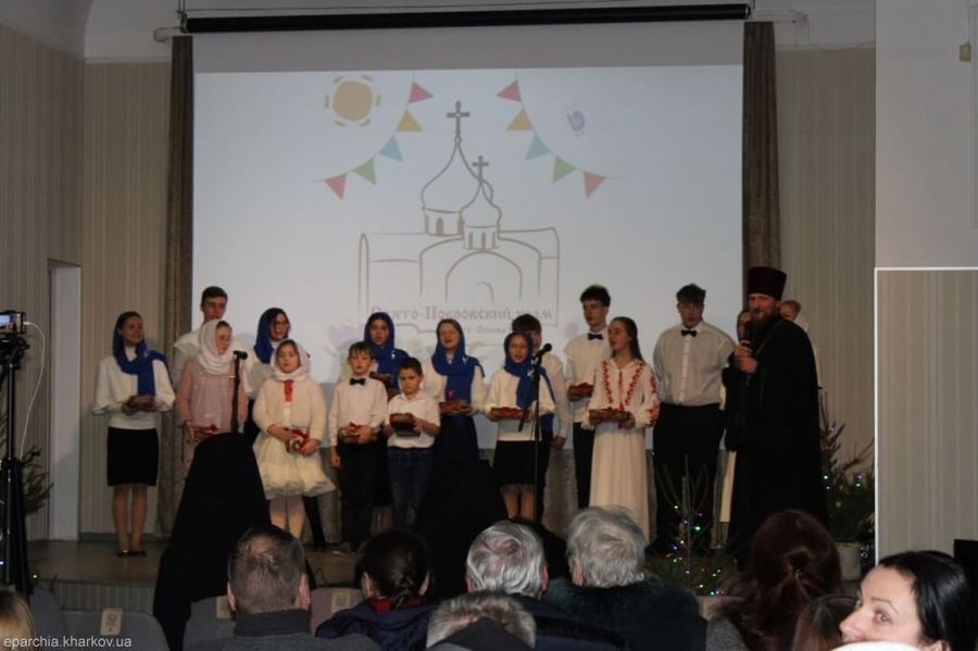 У Духовно-просвітницькому центрі «Фома» відбувся різдвяний концерт учнів недільної школи нашого храму (ФОТО + ВІДЕО) | Фото 30