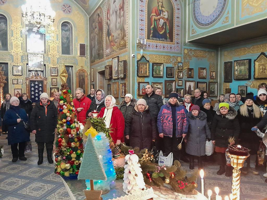 Святе Богоявлення. Хрещення Господа Бога і Спаса нашого Ісуса Христа (Вечірнє богослужіння, ФОТО) | Фото 20